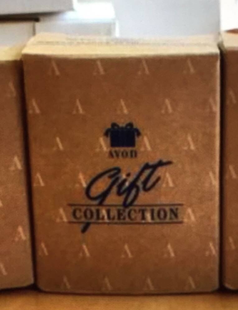 Disney: Scrooge McDuck as Ebenezer Scrooge - Avon Gift Collection (Disney Mickey’s Christmas Carol) ornament collectible - Main Image 2