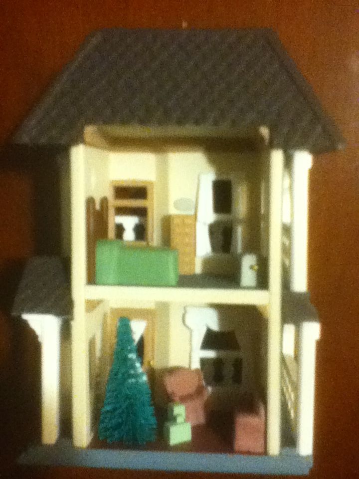 Cozy Home - 10th (Nostalgic Houses & Shops) ornament collectible - Main Image 2