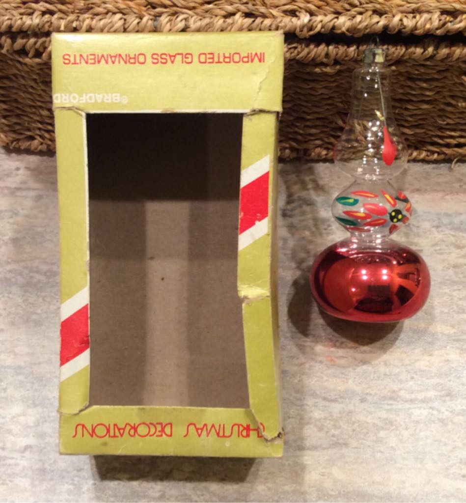 Very Old 3 Tier Bulb, Very Delicate  ornament collectible - Main Image 2