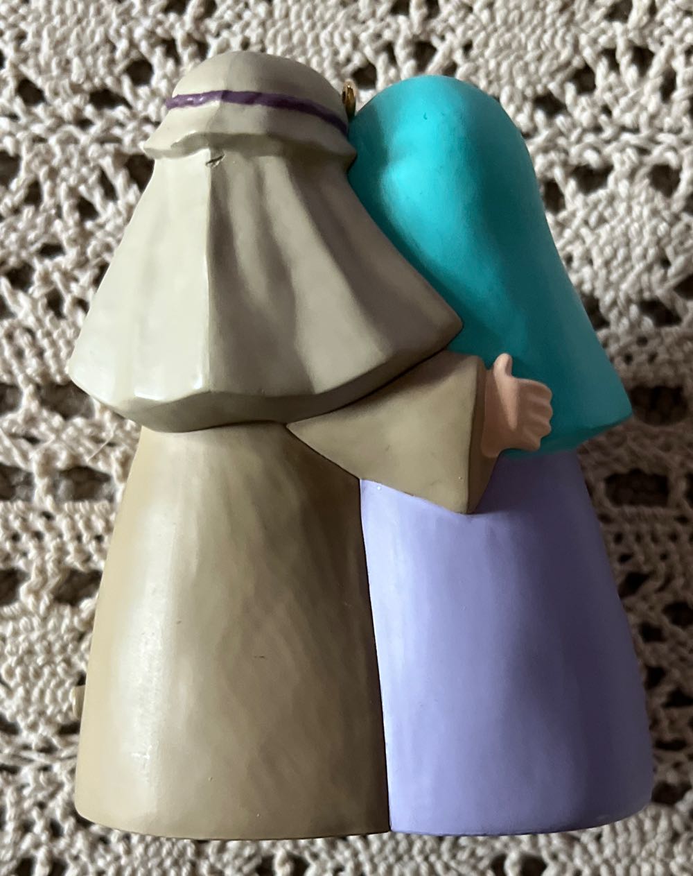 Hallmark Keepsake. Christmas. 2014. Silent Night, Holy Night. Magic Sound. Designed By Tammy Haddix. No Box. - Hallmark Keepsake (Silent Night, Holy Night) ornament collectible - Main Image 2