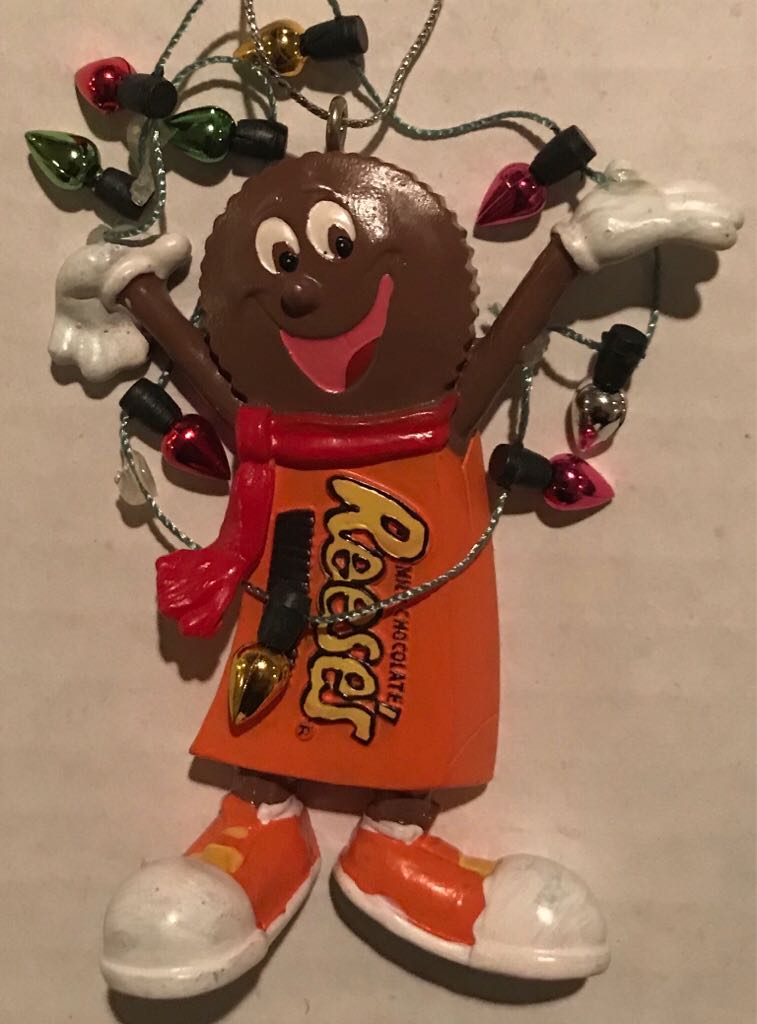 Reese’s Doodlecake Christmas - Reese’s Peanut Butter Cups (Hershey’s) ornament collectible - Main Image 1