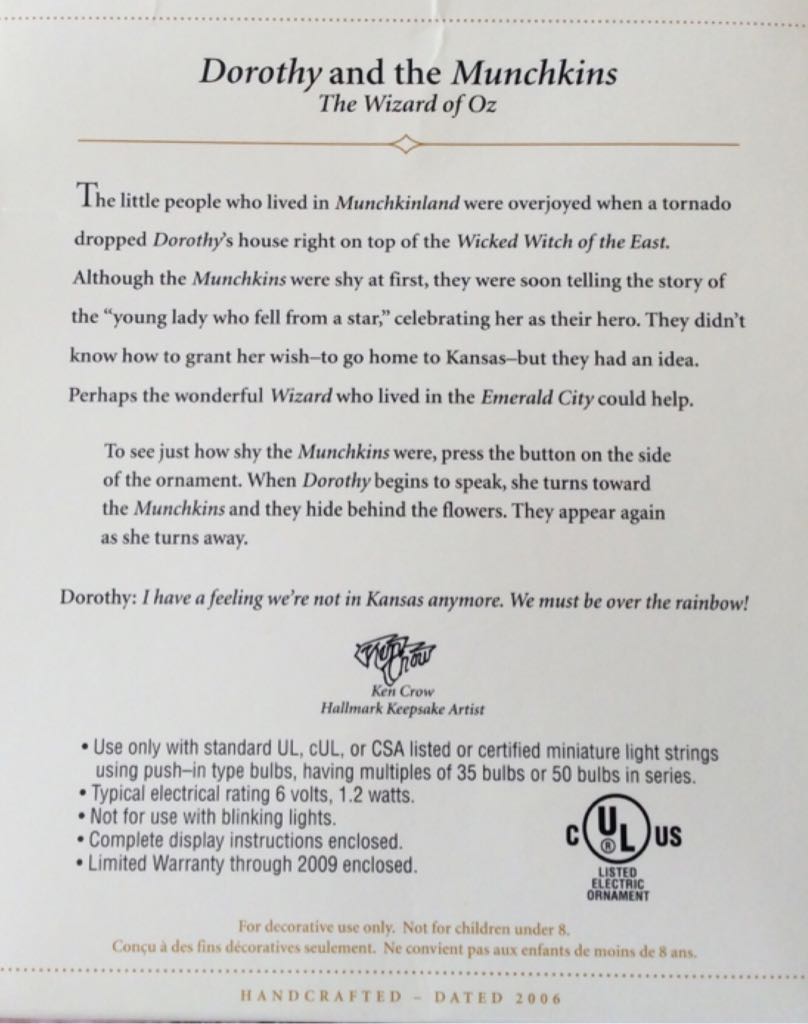 Dorothy And The Munchkins - The Wizard Of Oz (Movies & TV) ornament collectible - Main Image 2