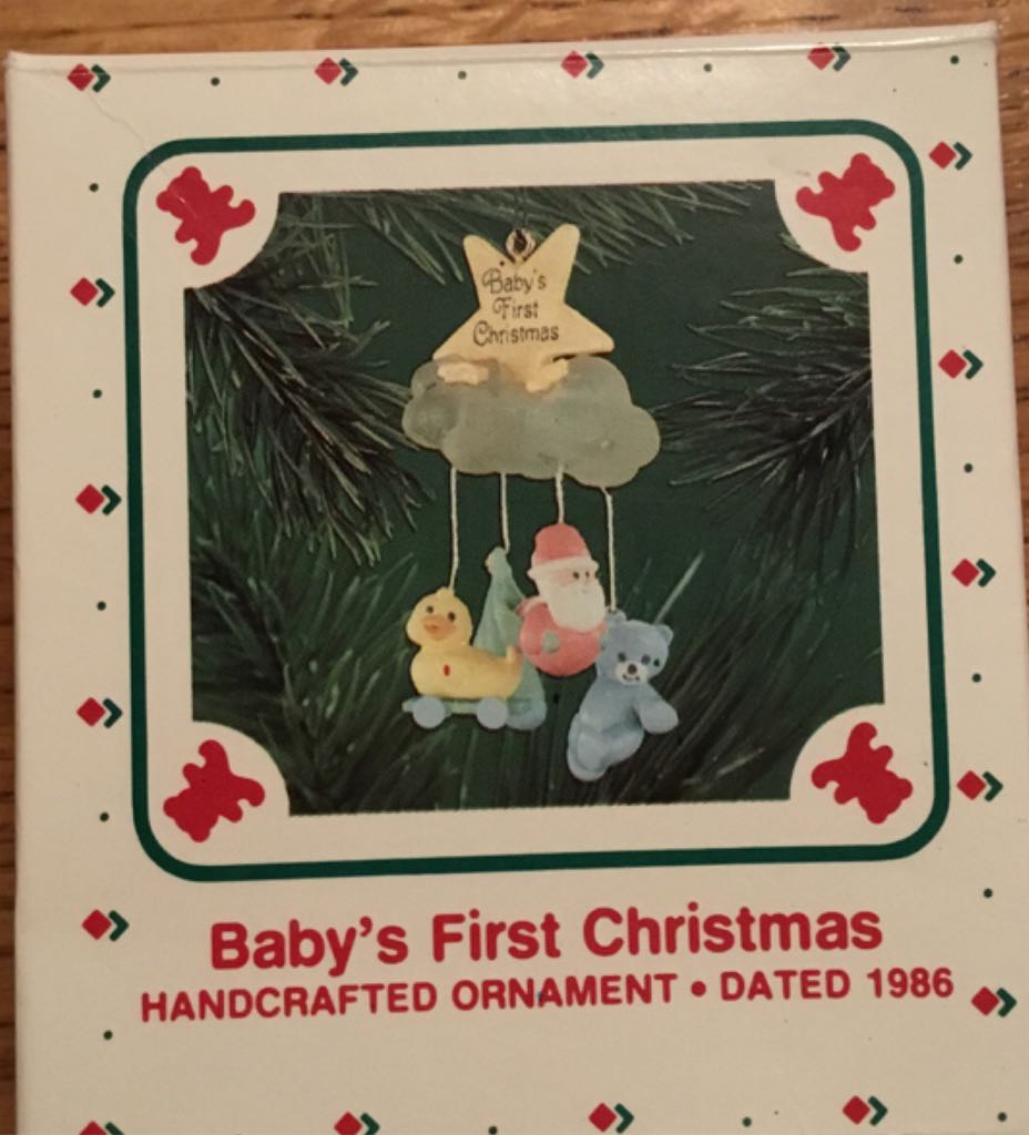 Golden Stars & Holly