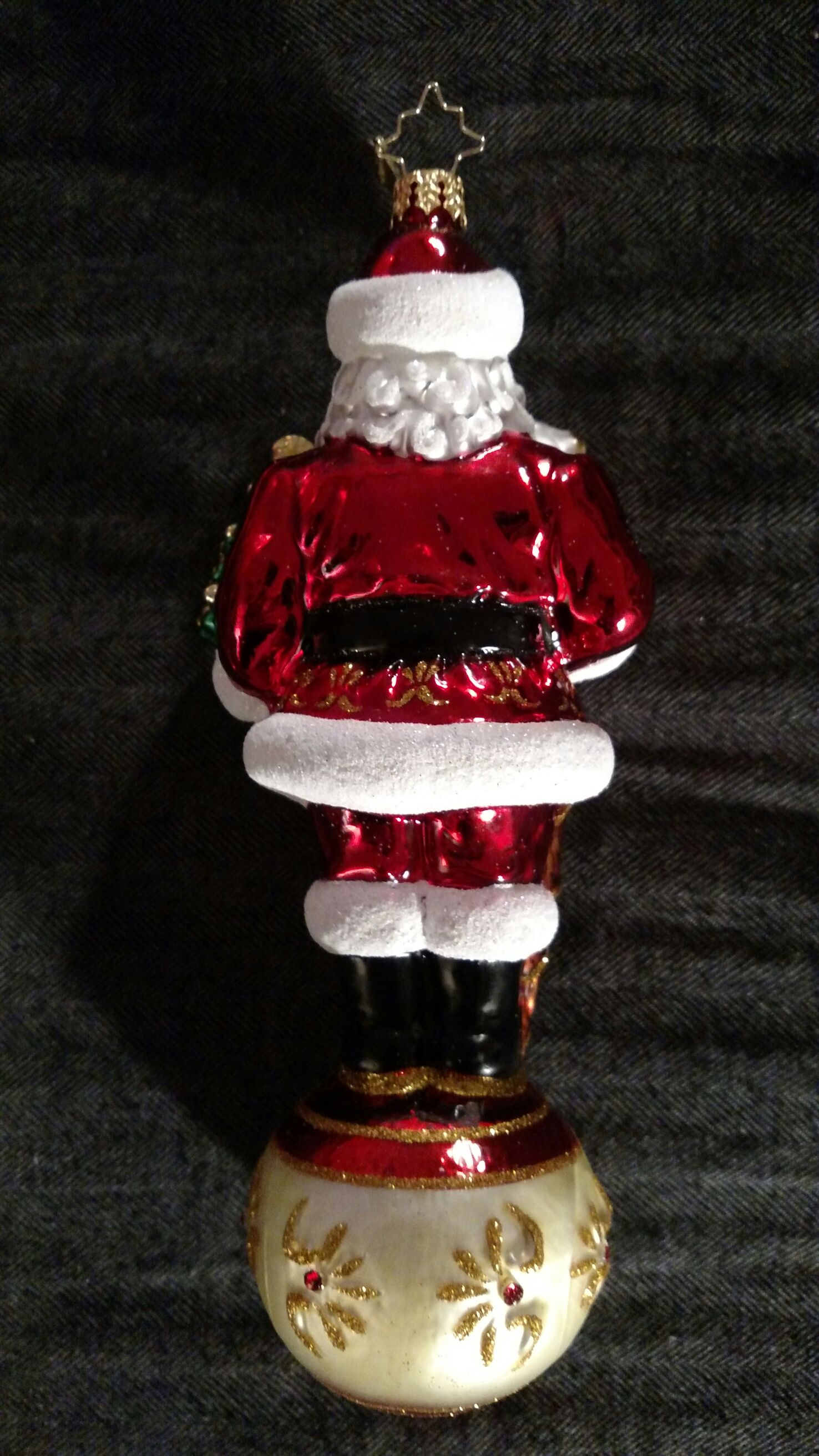 Balancing Ball Santa  ornament collectible - Main Image 2