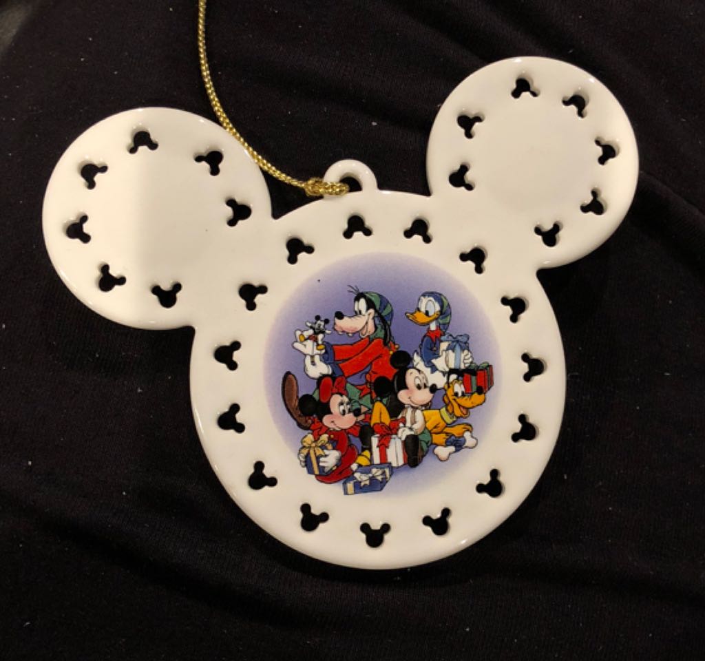 Snoopy Bell Ringer With Pack