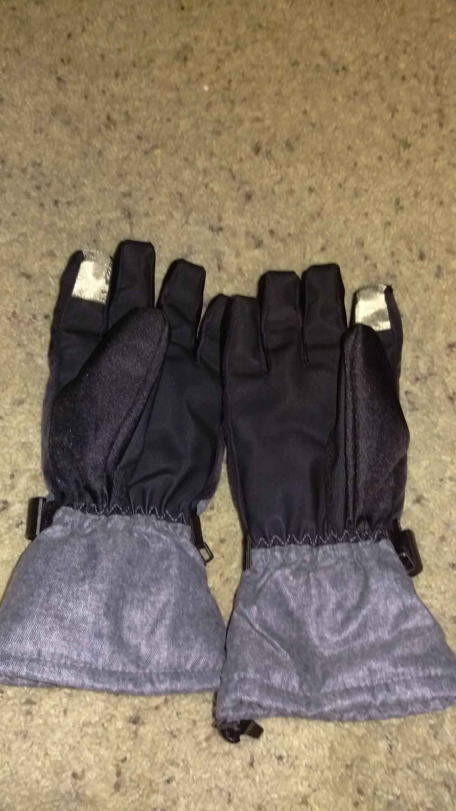 Demon Electronic Touch Screen Compatible Waterproof Gloves  (Winter clothes) ornament collectible - Main Image 2