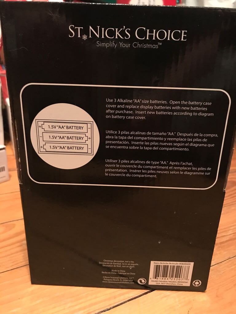 ST. NICK’S CHOICE Pre-Lit Musical Santa Centerpiece  ornament collectible - Main Image 2