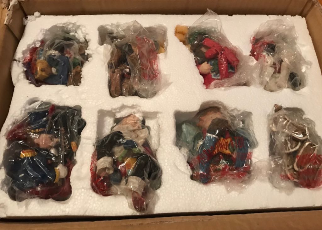 Cheistmas Tabletop Decorations With Moving Legs  ornament collectible - Main Image 2