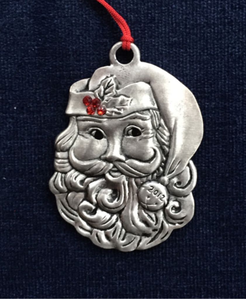 Avon 2012 Santa - Avon Ornaments (Avon Fine Collectibles) ornament collectible - Main Image 1
