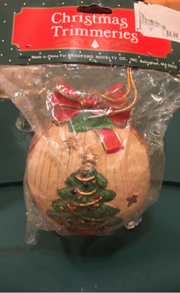 Ball  ornament collectible - Main Image 2