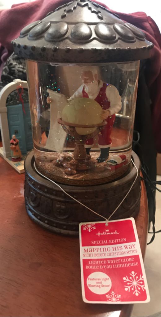 Santa Lighted Water Globe - Mapping His Way  ornament collectible - Main Image 2