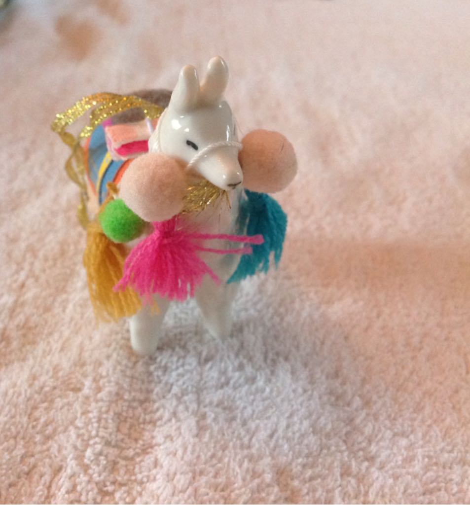 Alpaca  ornament collectible - Main Image 2