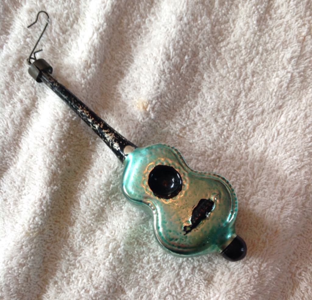 Acustic Guitar  ornament collectible - Main Image 1