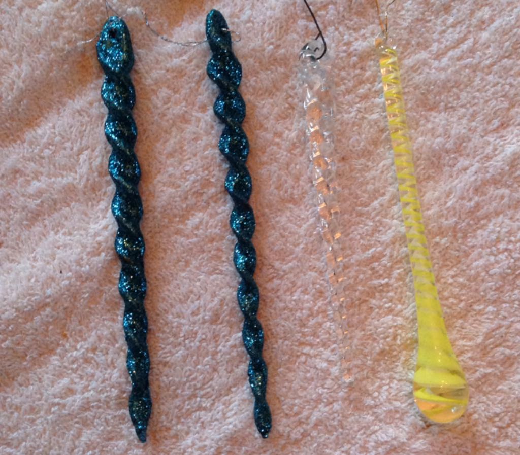 Winnie the Pooh and a present for Piglet 