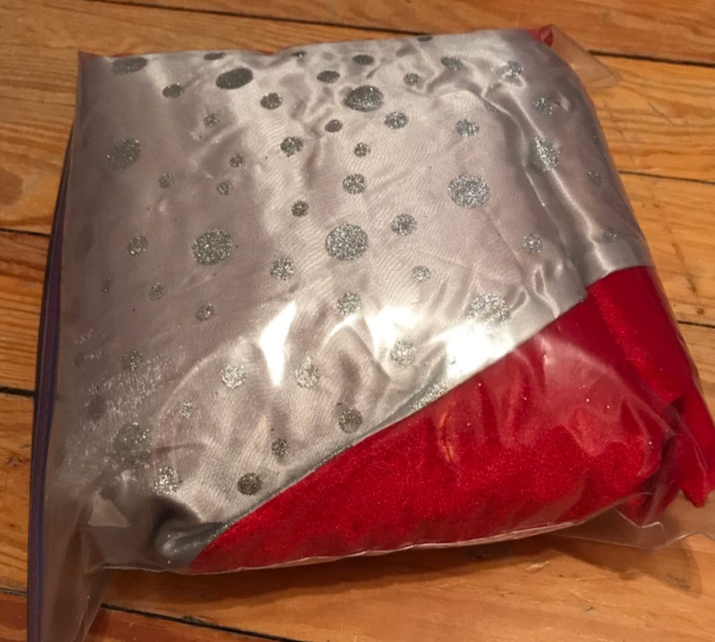 Christmas Trimmers - Waving Santa