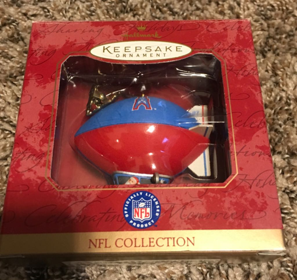 Minature Polar Bear On Skis