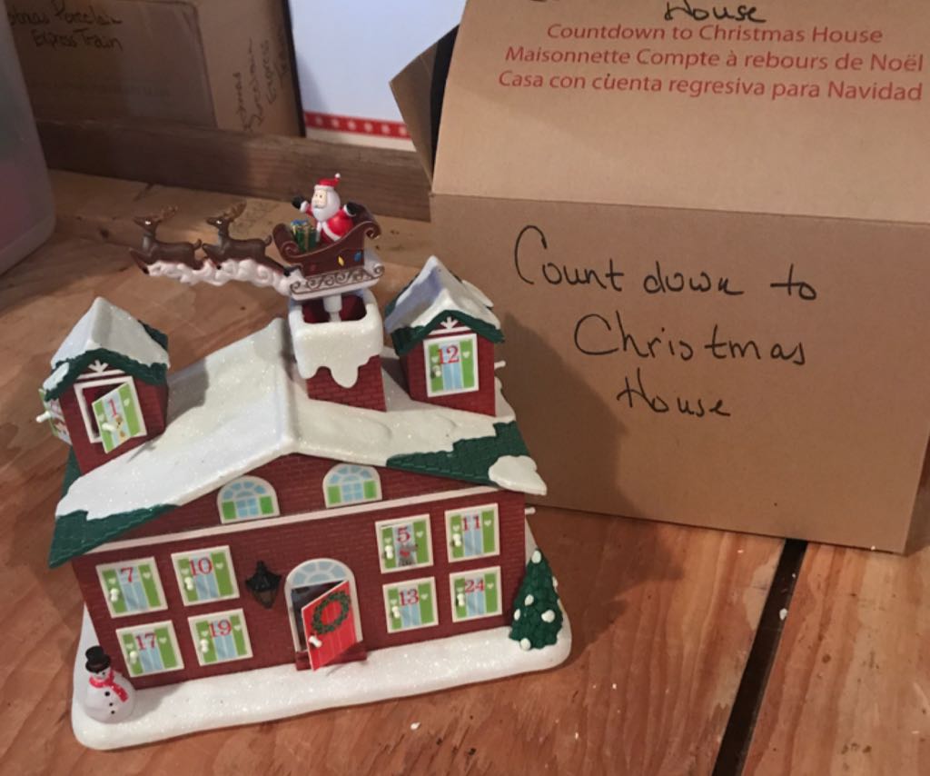 Mrs Claus’ Cupboard Repaint