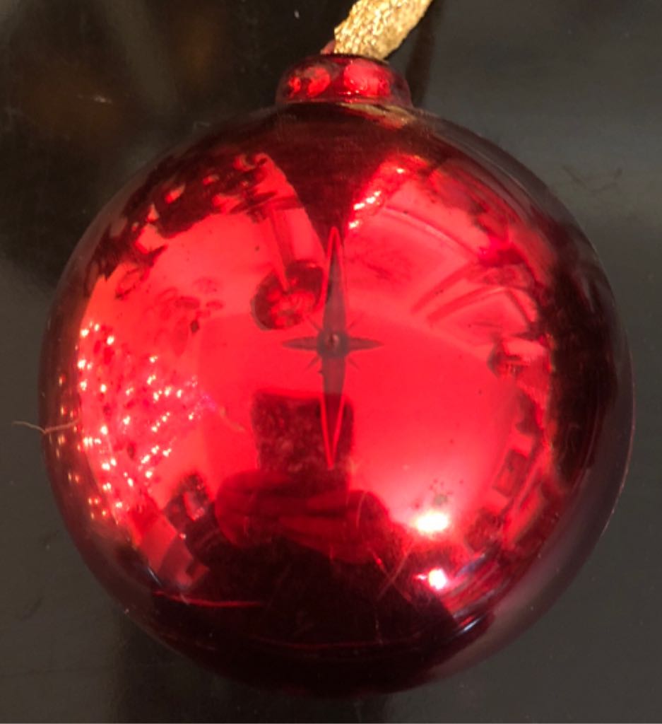 Santa And Mrs Clause Kissing Ball  ornament collectible - Main Image 2