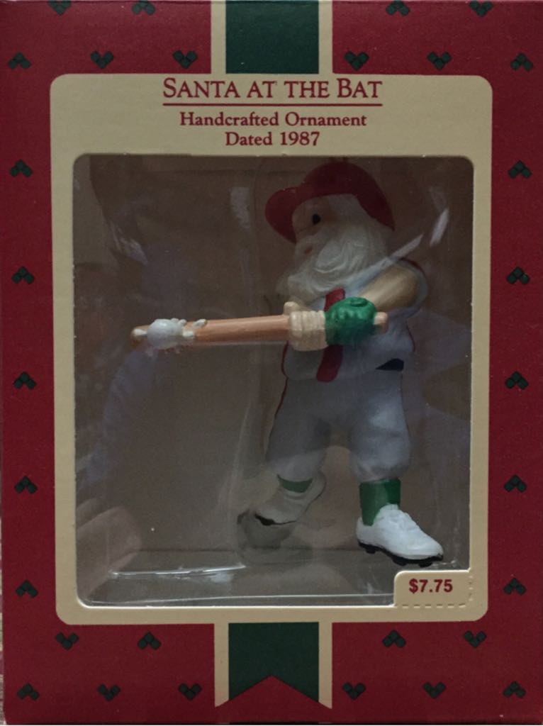 Charlie Brown, Snoopy And Woodstock With Christmas Tree