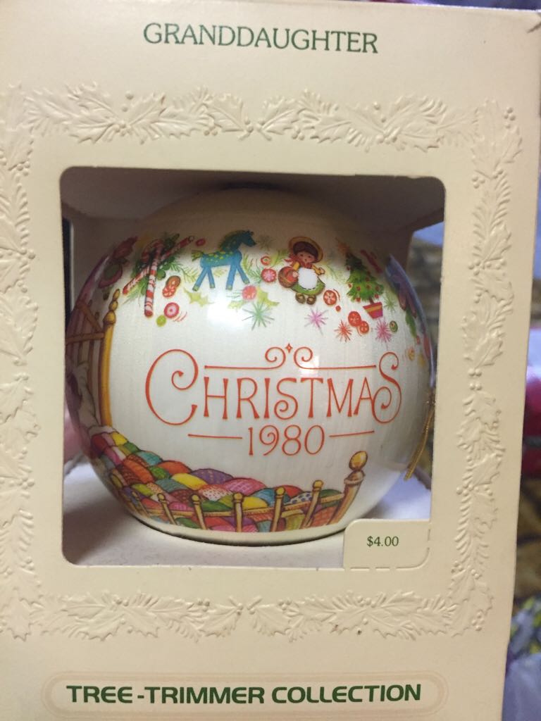 Granddaughter - Granddaughter (Family) ornament collectible - Main Image 2