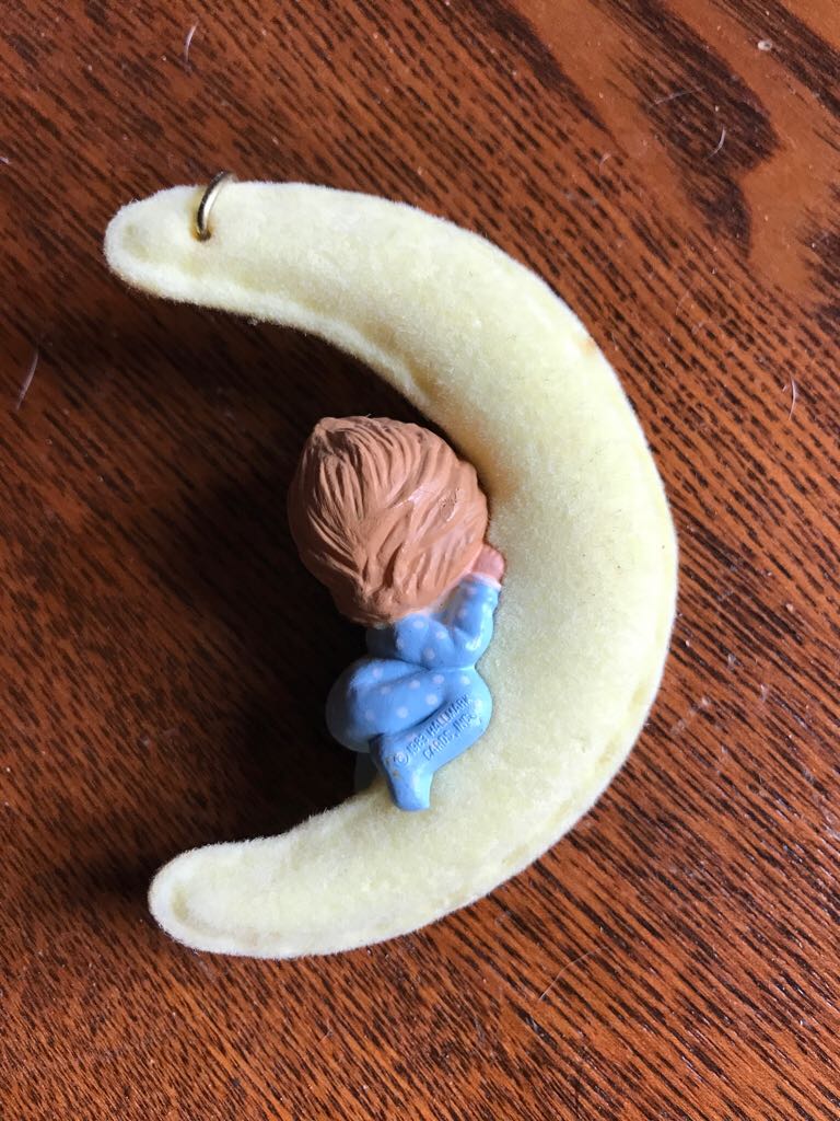 Betsey Clark - 1983 - Moon - Betsey Clark (Unofficial Series) ornament collectible - Main Image 2