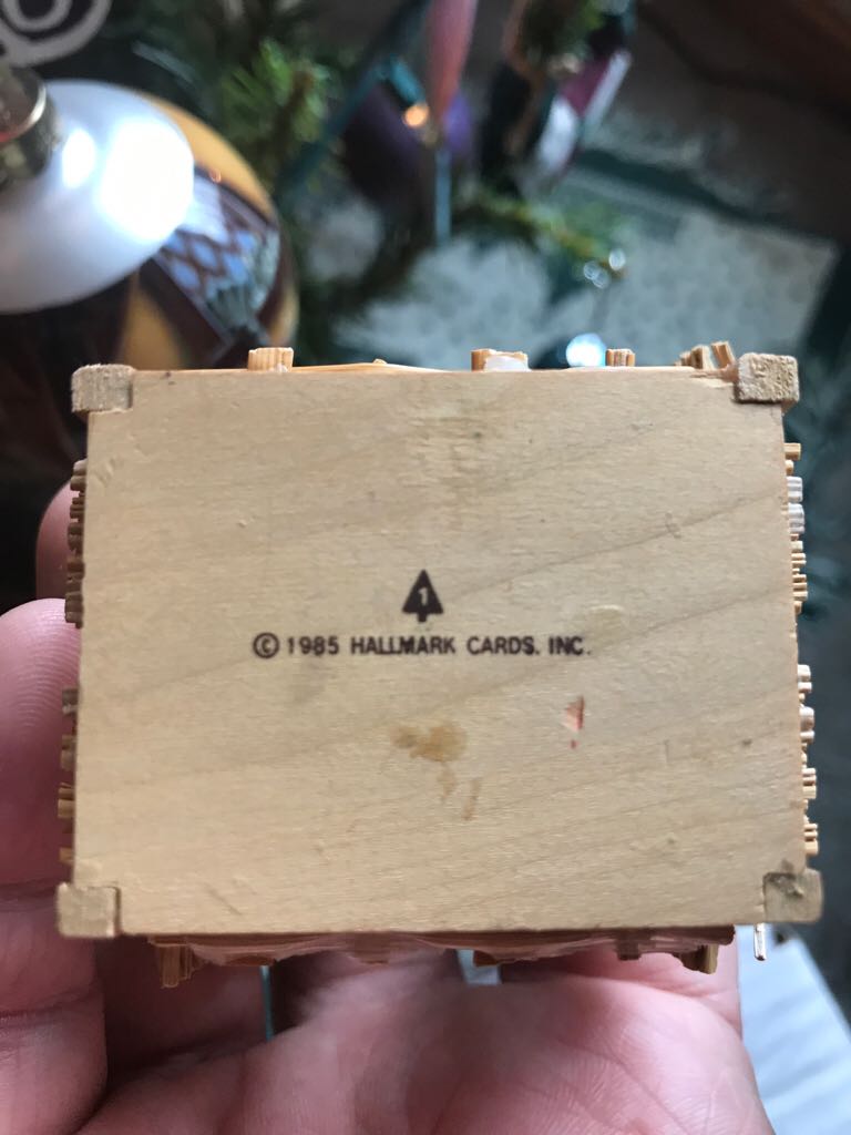 Miniature Creche #1 - Miniature Creche (Collectible Series) ornament collectible - Main Image 2