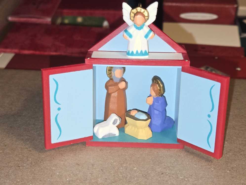 Miniature Crèche #5 - Miniature Creche (Nativity) ornament collectible - Main Image 3