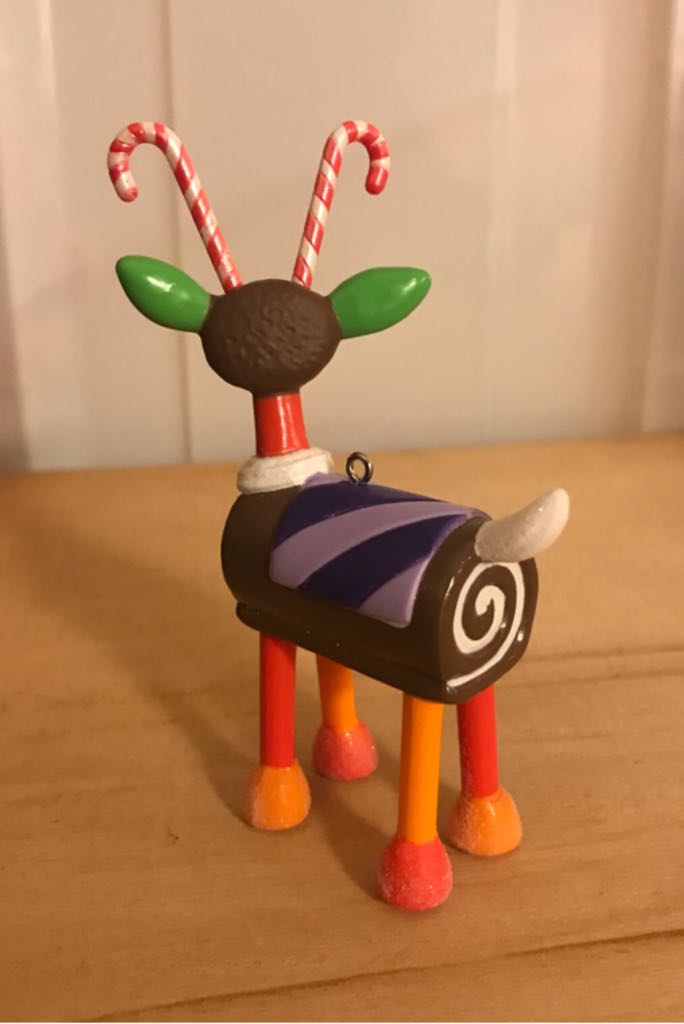 Santa’s Sweet Reindeer - Santa’s Sweet Ride (Companion Piece) ornament collectible - Main Image 2