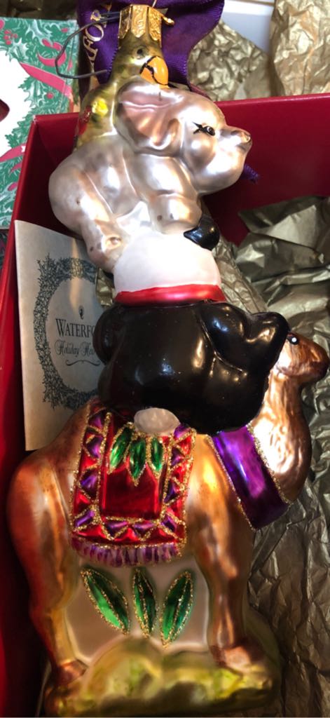 Waterford Wedgewood 139563 - Holiday Heirlooms ornament collectible - Main Image 2