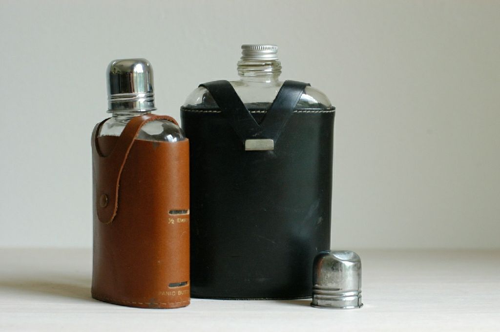 Flask  ornament collectible - Main Image 1