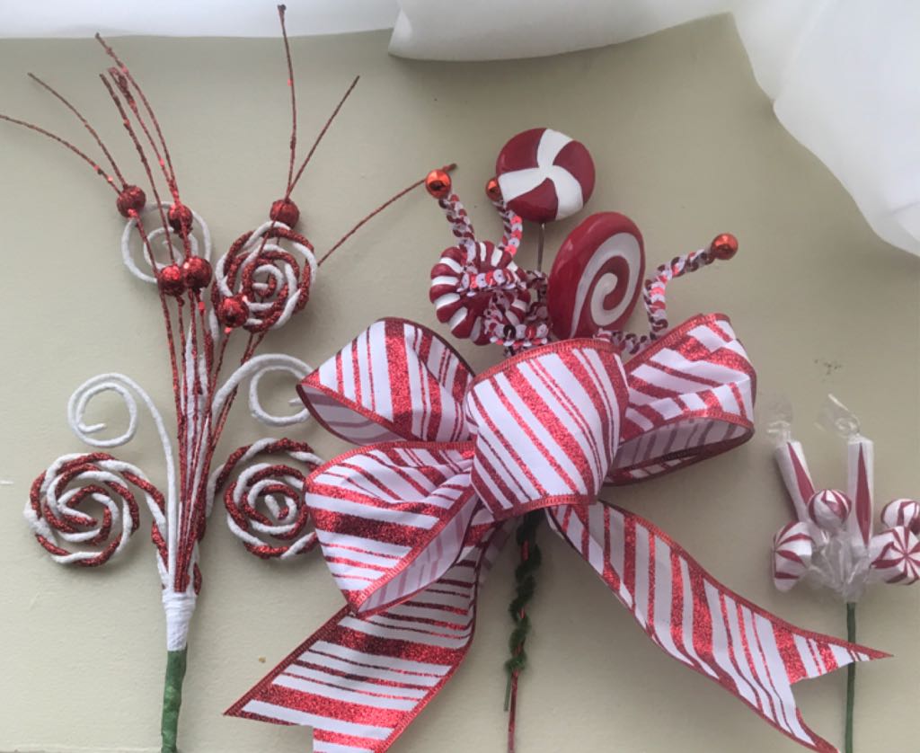 Starlight Peppermint Tree-topper  (Starlight Peppermint Christmas) ornament collectible - Main Image 2