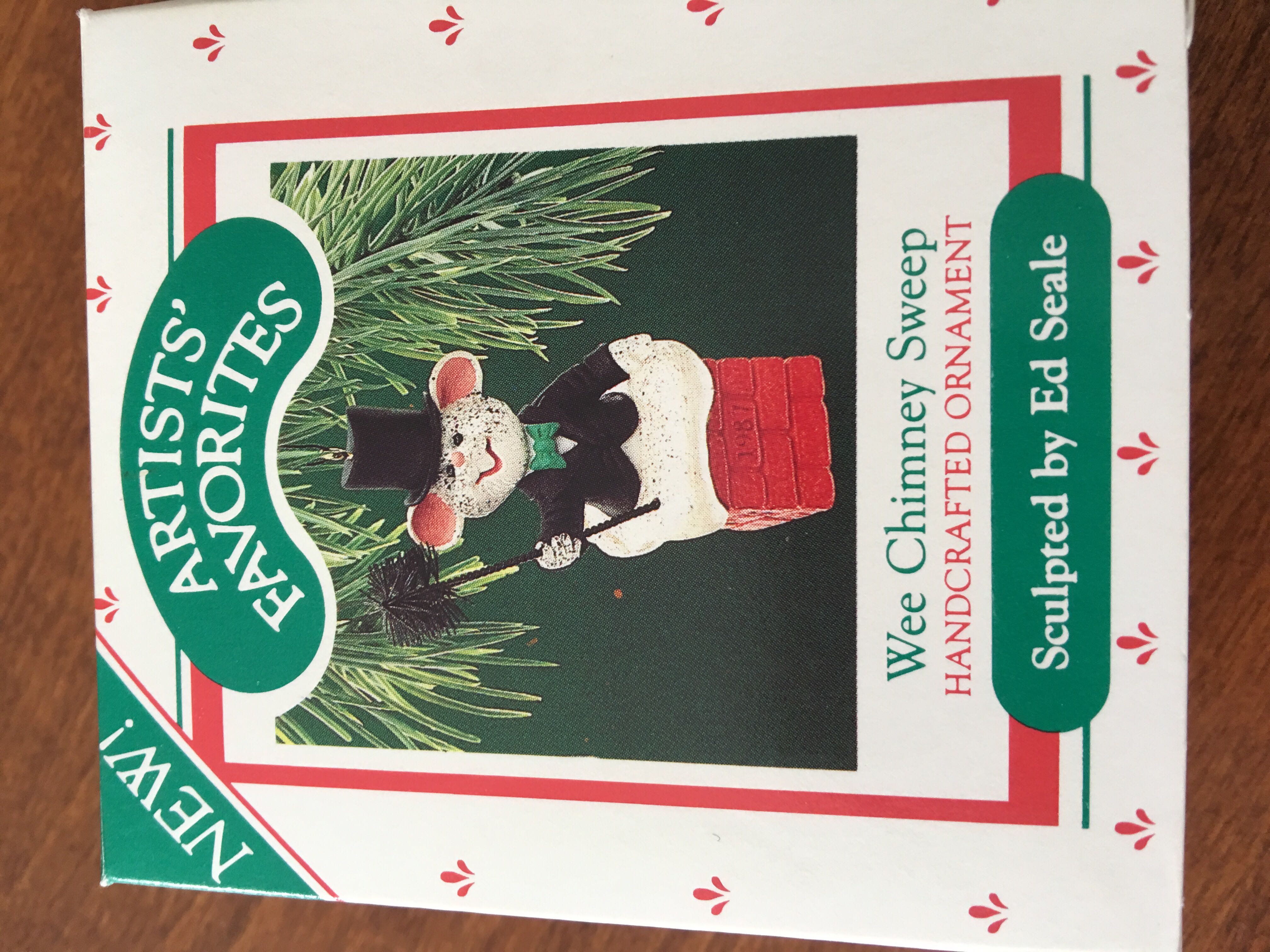 Wee Chimney Sweep - Artists’ Favorites (Mice) ornament collectible - Main Image 3