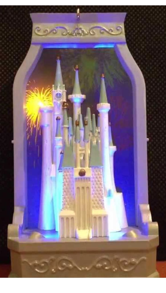 Cinderella’s Castle - Cinderella (Disney) ornament collectible - Main Image 1