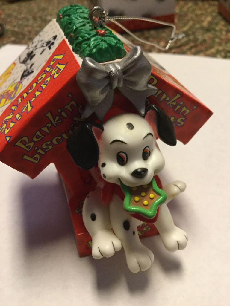 101 Dalmation Dog House - 101 Dalmatians (Disney) ornament collectible - Main Image 2