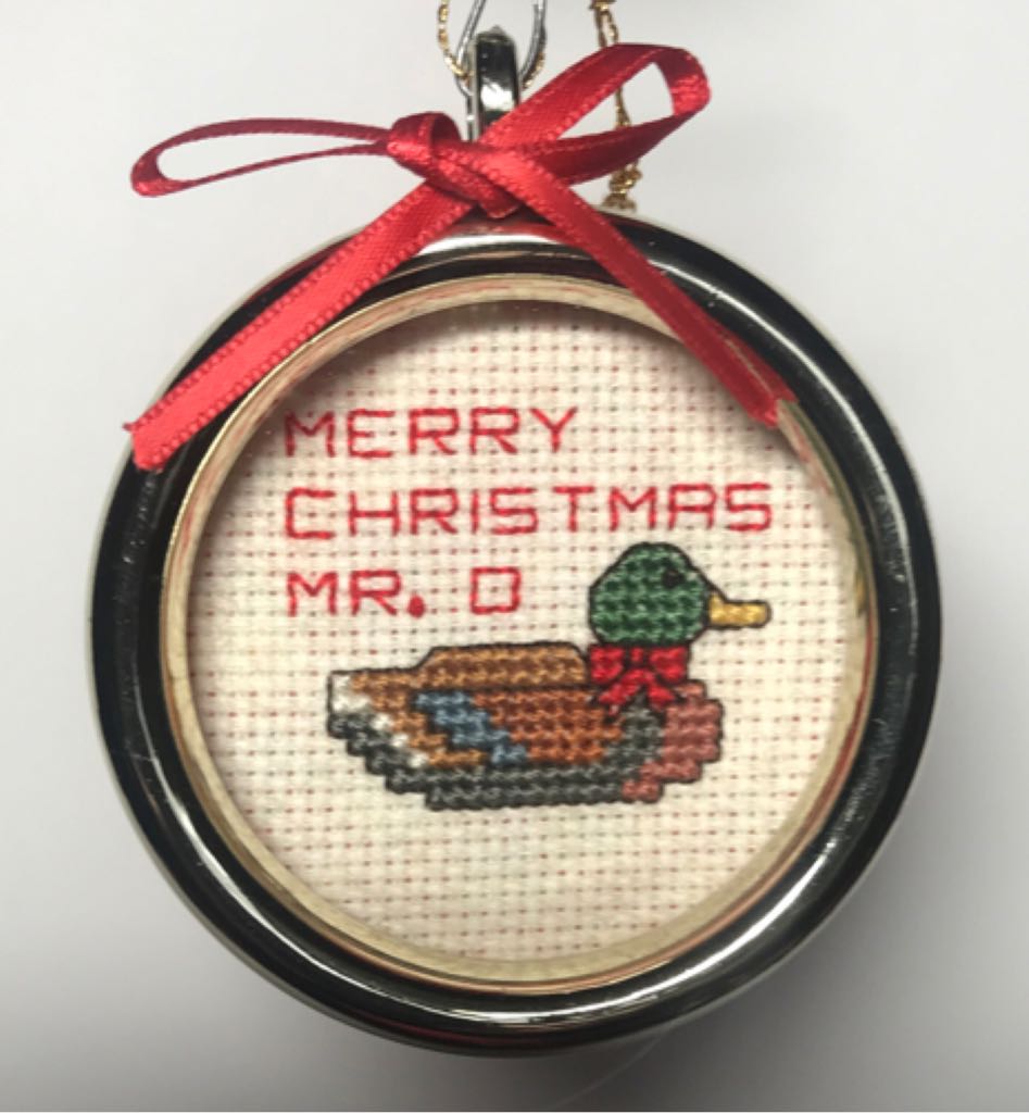 Storybook Avon Classic Lightup Ornament