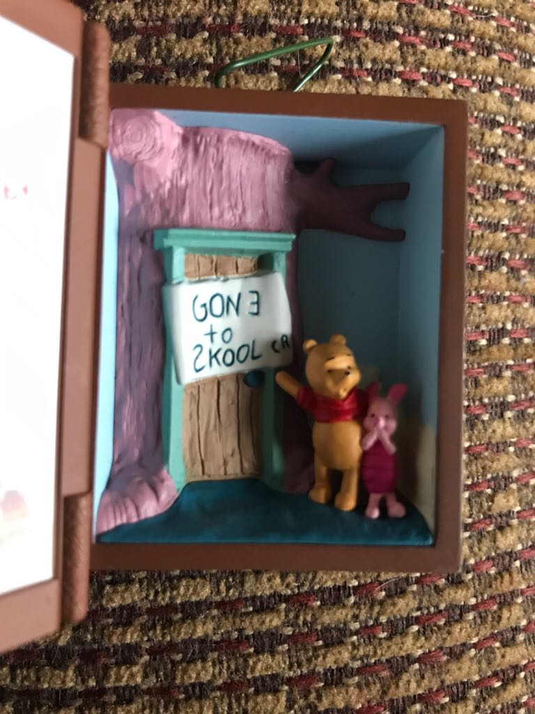 Winnie The Pooh - 2002 - #5 - School Days - Winnie the Pooh (Collectible Series) ornament collectible - Main Image 2