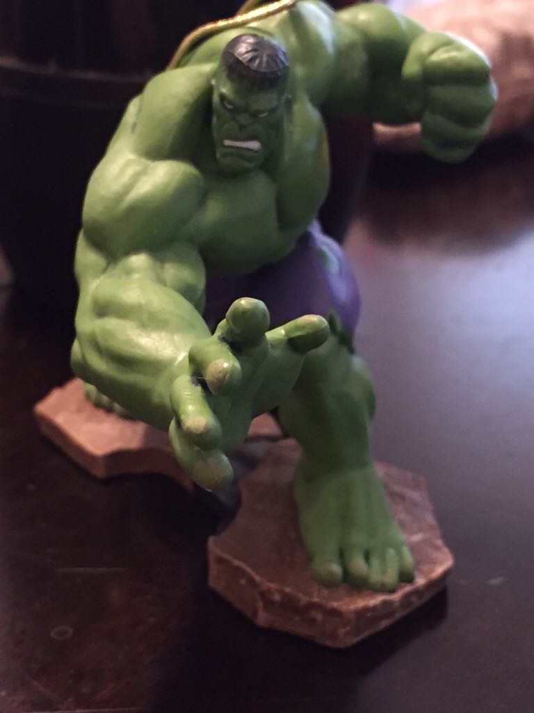 Hulk  ornament collectible - Main Image 1