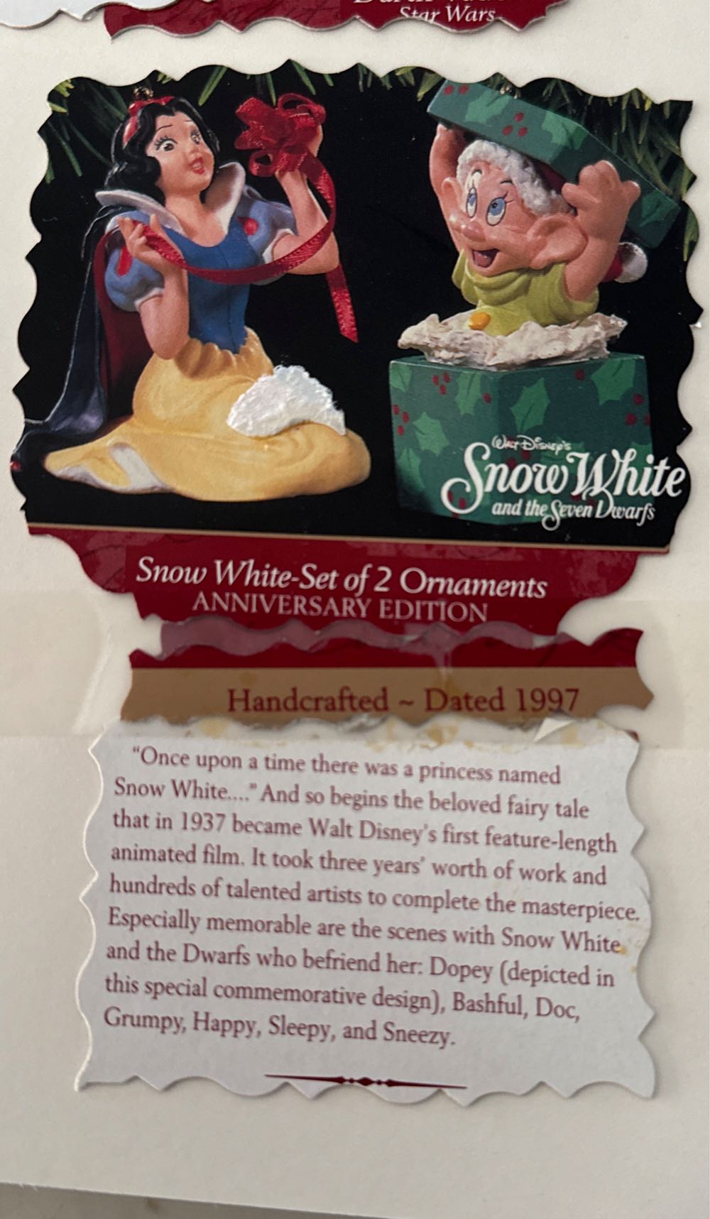Disney - Snow White And Dopey - Snow White (Disney Princess) ornament collectible - Main Image 2