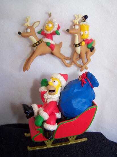 Homer Simpson On Sleigh  (Simpsons) ornament collectible - Main Image 2