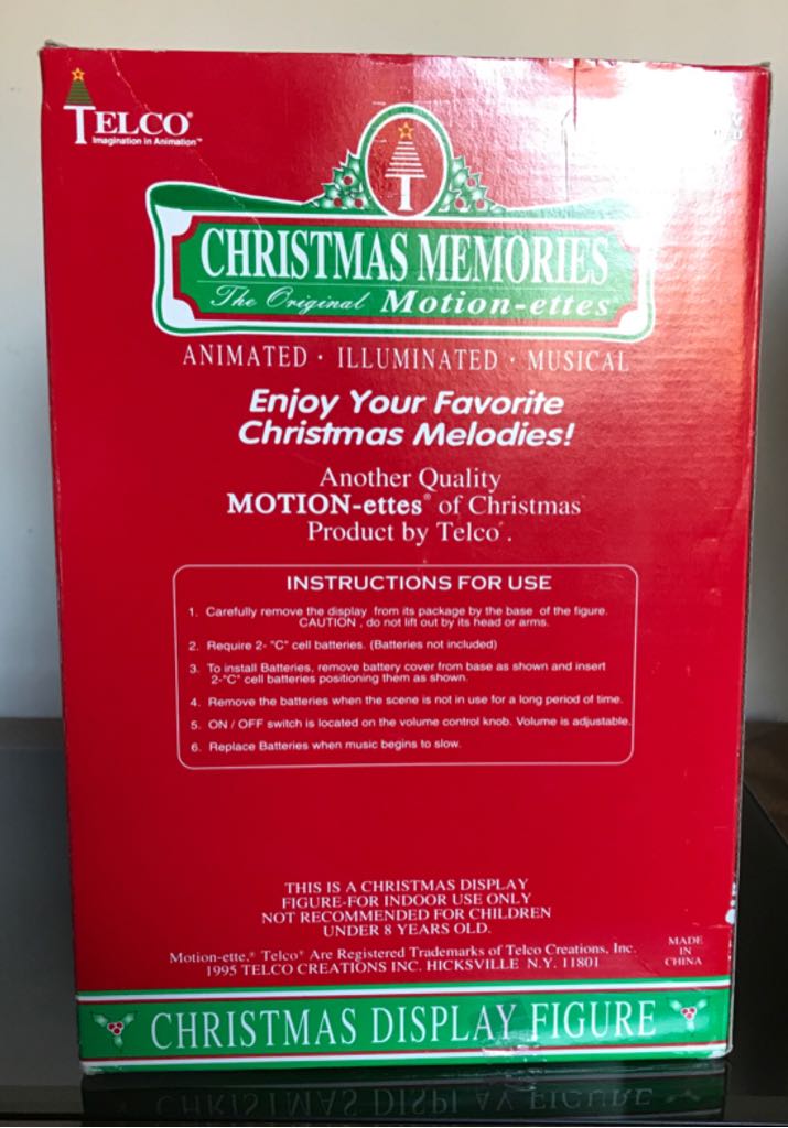 Christmas Memories - Lighted Keepsake Magic (Animated & Musical) ornament collectible - Main Image 2