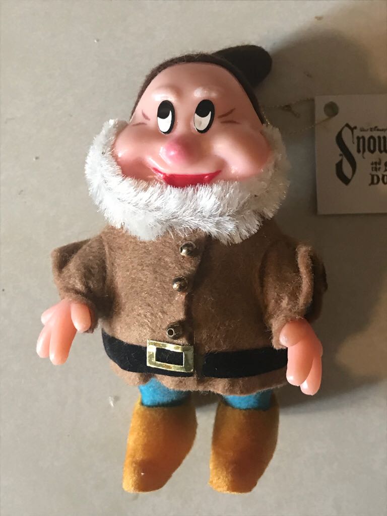 Walt Disney Productions- Happy - Disney (Flocked) ornament collectible - Main Image 1