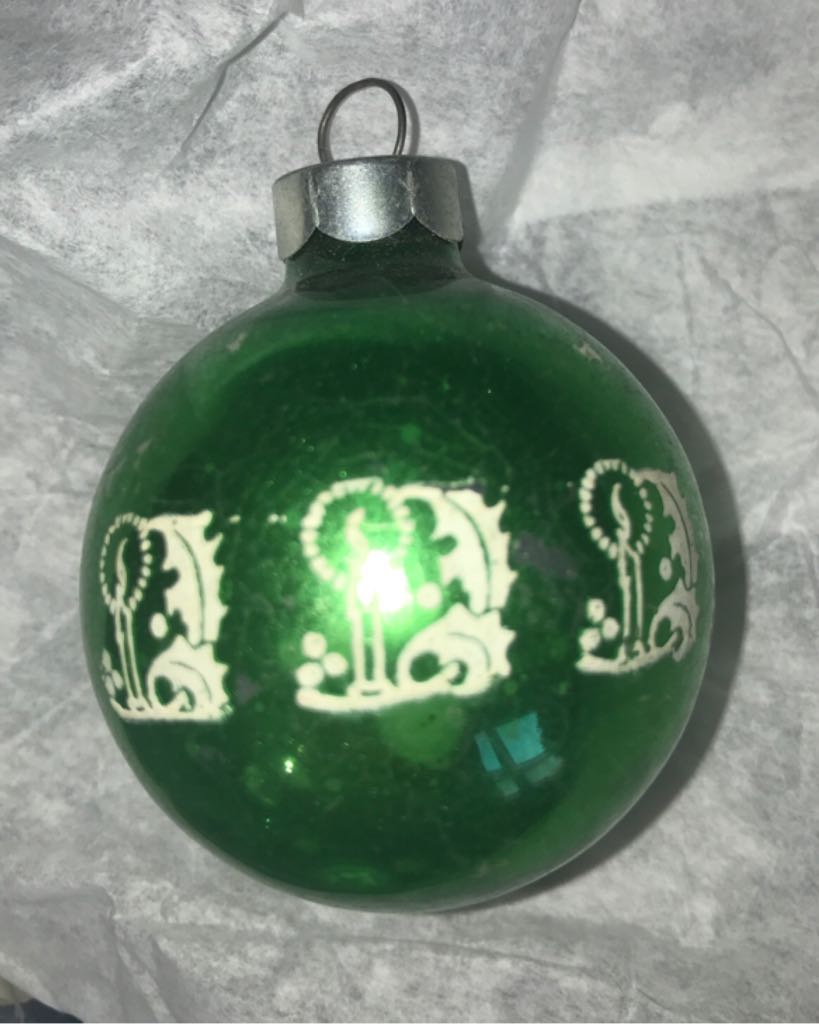 George Franke - Round - Stencil - Candle & Holly - Green - Stencil (Round) ornament collectible - Main Image 1