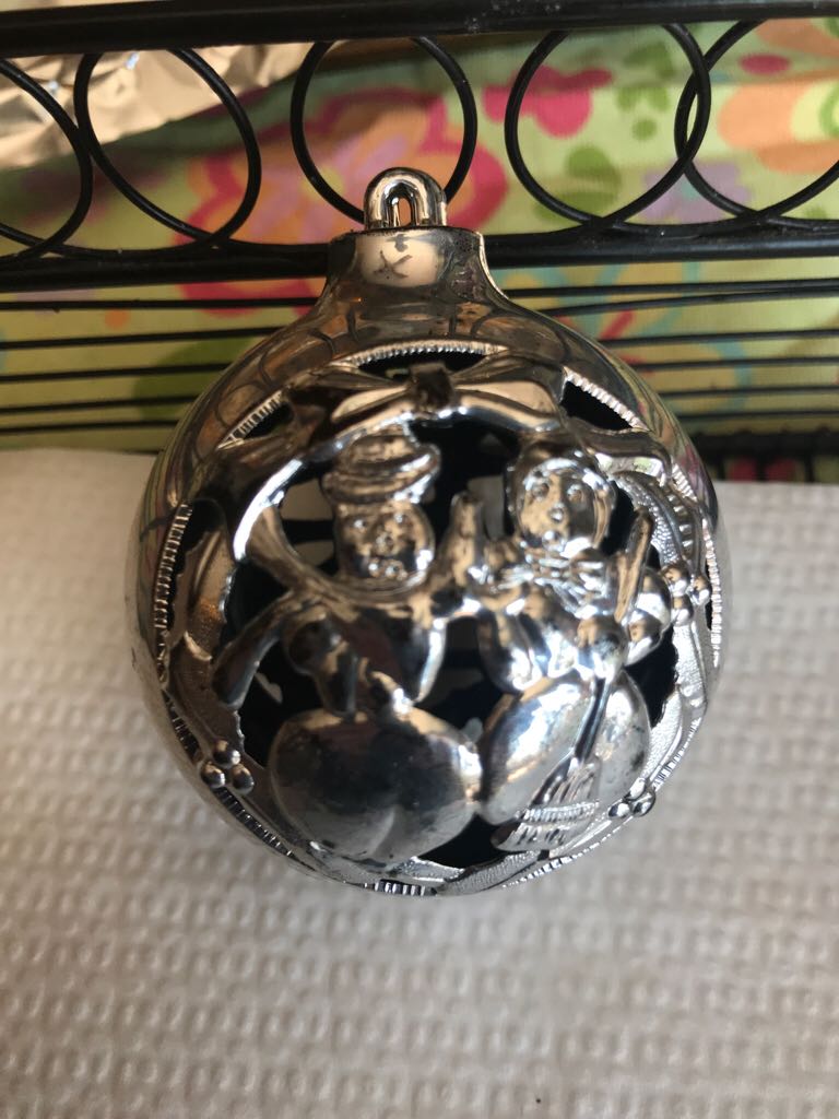 Bradford - Round - Figural - Deer/Snow People - Silver - Figural (Ball) ornament collectible - Main Image 2