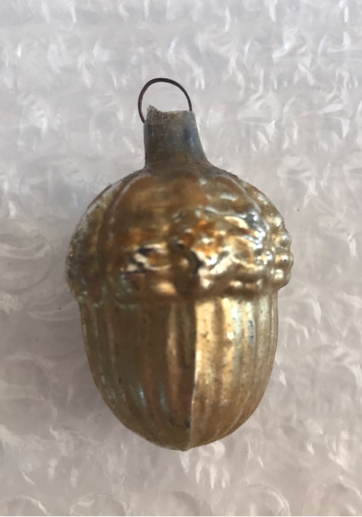 Figural - Acorn - Acorn (Figural) ornament collectible - Main Image 2