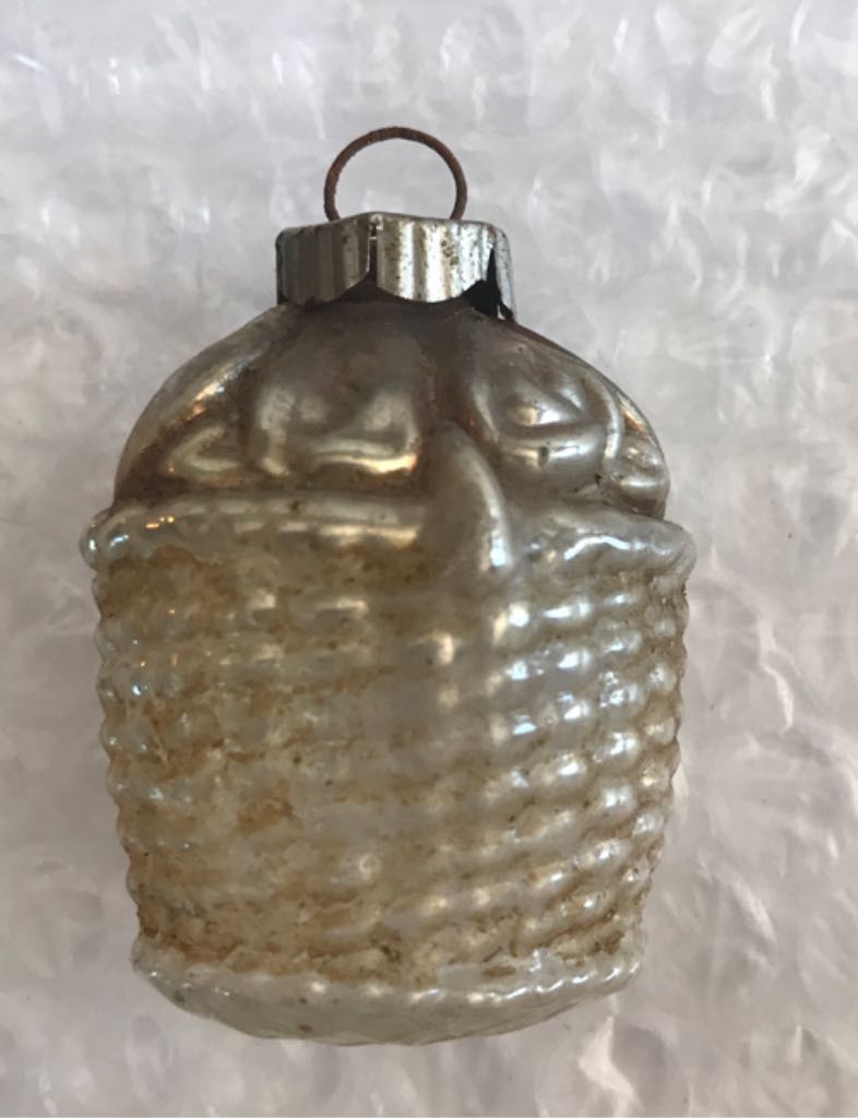 Figural - Rose Basket - Type 1 - Rose Basket (Figural) ornament collectible - Main Image 2