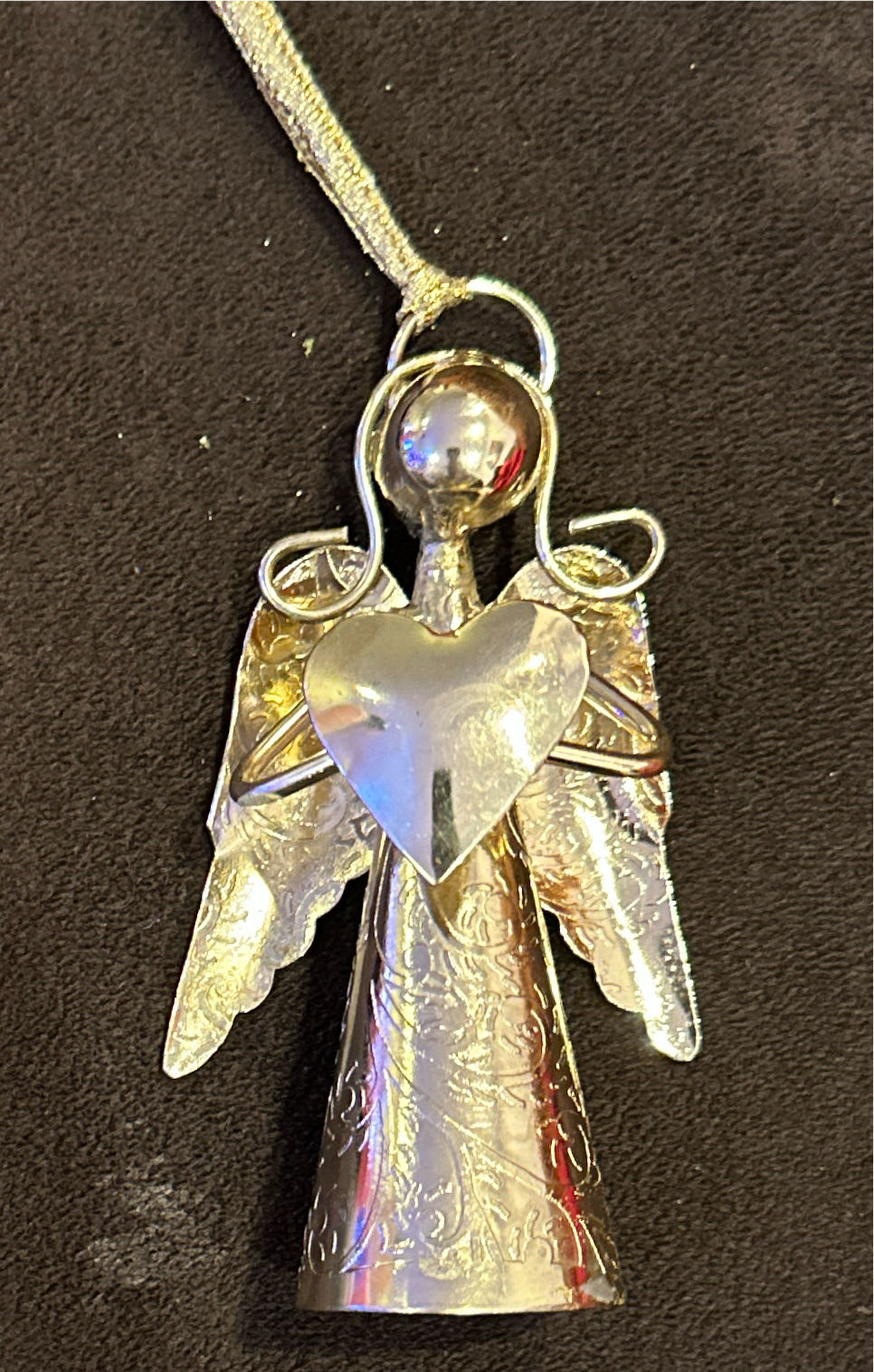 Angel Bell with Heart  (Angel) ornament collectible - Main Image 1