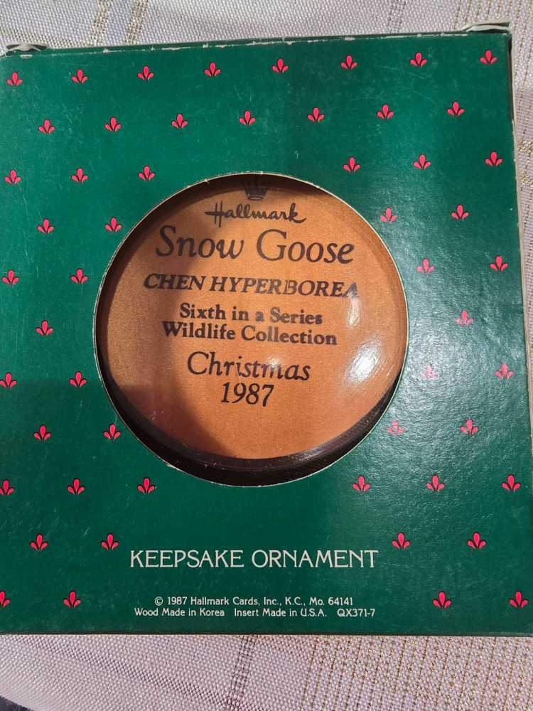 Snow Goose - Holiday Wildlife Series ornament collectible - Main Image 2