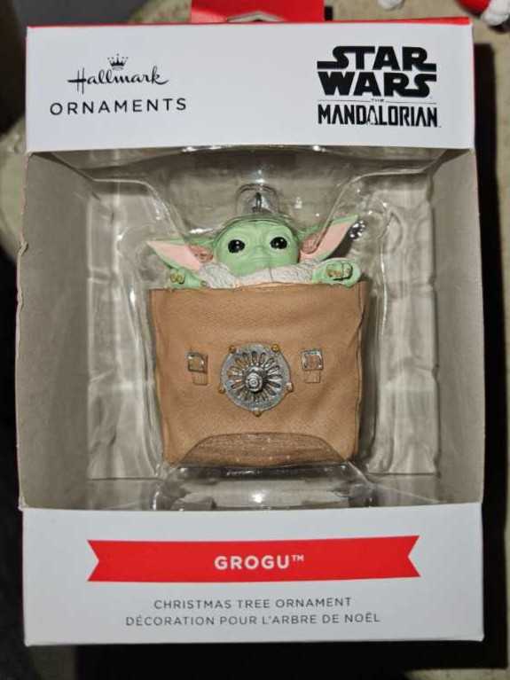 Hallmark Star Wars: Ahsoka Sabine Wren Christmas Tree ...