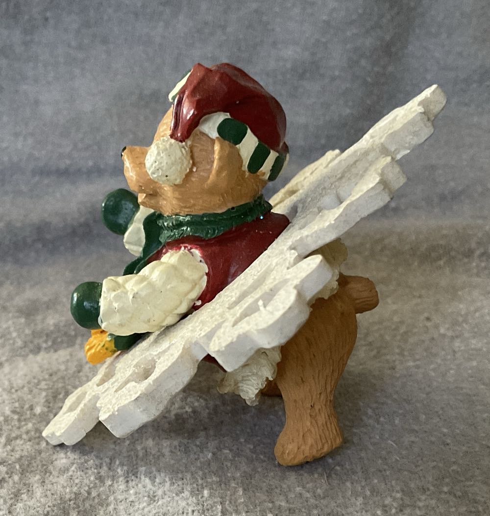 Bear In Snowflake  (Christmas) ornament collectible - Main Image 2