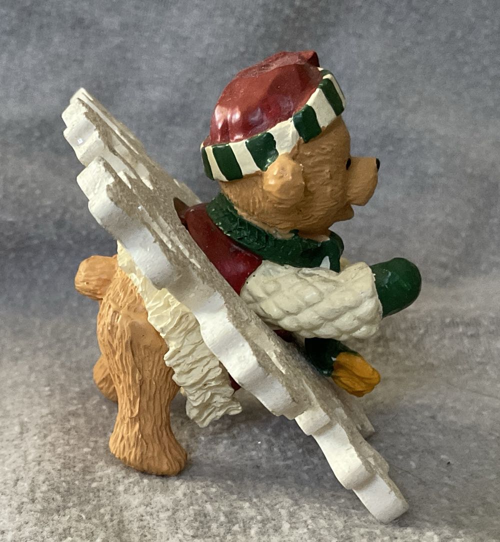 Bear In Snowflake  (Christmas) ornament collectible - Main Image 4